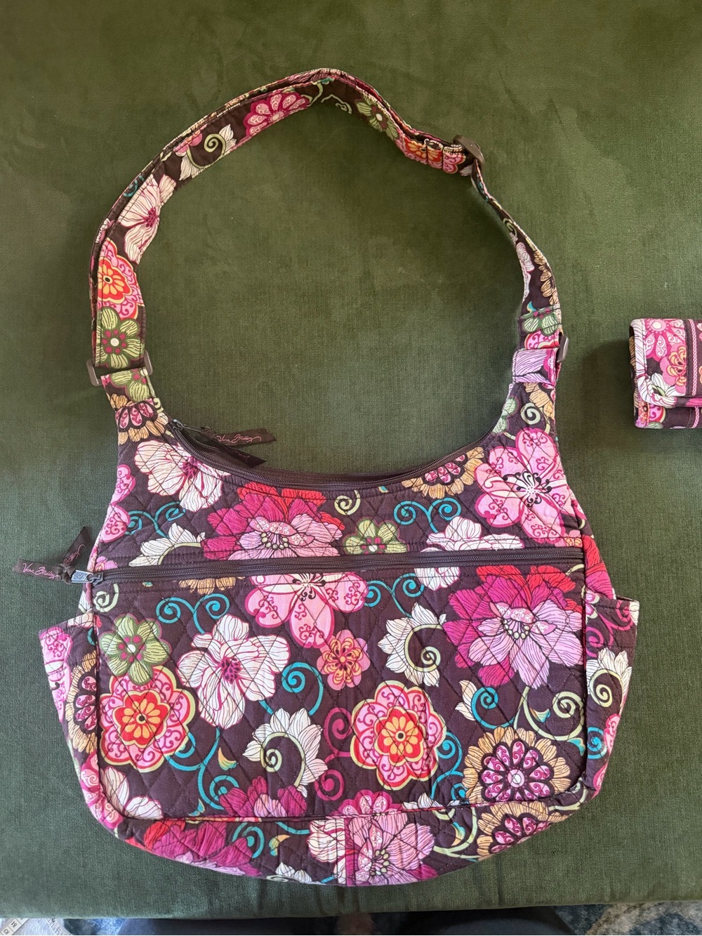 Vera Bradley Mod Floral Cargo Sling - Picture 2 of 5